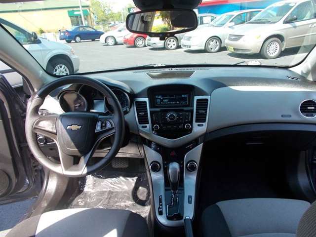 Chevrolet Cruze 2013 photo 28